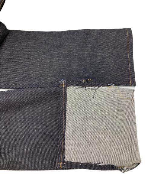 DAUANJACARI（ドーアン・ジャカリ）DAUANJACARI (ドーアン・ジャカリ) カットデザインデニムパンツ/Cut-design denim pants インディゴ サイズ:Ｓの古着・服飾アイテム