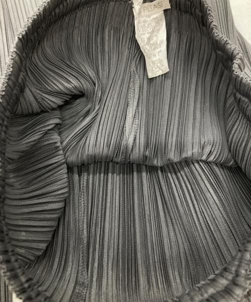 PLEATS PLEASE（プリーツプリーズ）PLEATS PLEASE (プリーツプリーズ) プリーツパンツ/Pleated pants グレー サイズ:3の古着・服飾アイテム