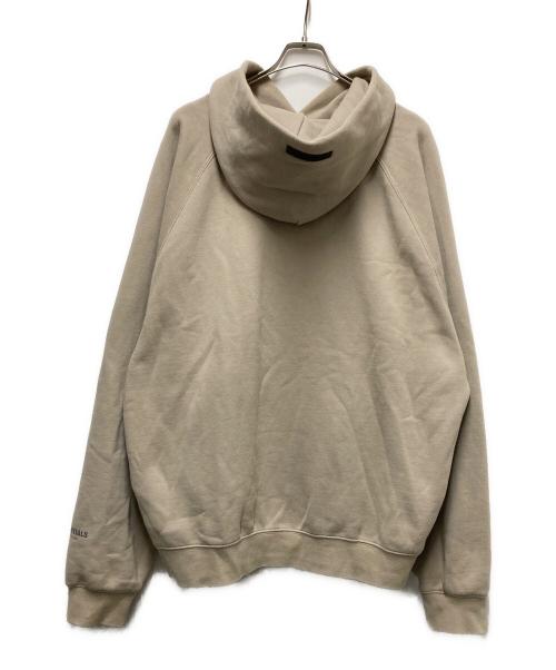 FOG ESSENTIALS（フィアオブゴッド エッセンシャル）FOG ESSENTIALS (フィアオブゴッド エッセンシャル) プルオーバーパーカー ベージュ サイズ:XLの古着・服飾アイテム