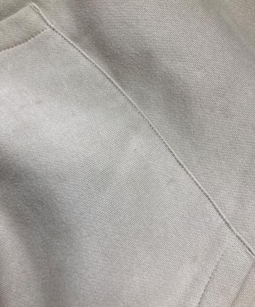 FOG ESSENTIALS（フィアオブゴッド エッセンシャル）FOG ESSENTIALS (フィアオブゴッド エッセンシャル) プルオーバーパーカー ベージュ サイズ:XLの古着・服飾アイテム