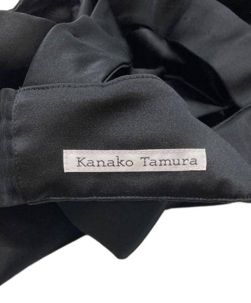 KANAKO TAMURA（カナコ タムラ）KANAKO TAMURA (カナコ タムラ) サテンデザインキャミソール ブラック サイズ:Sの古着・服飾アイテム