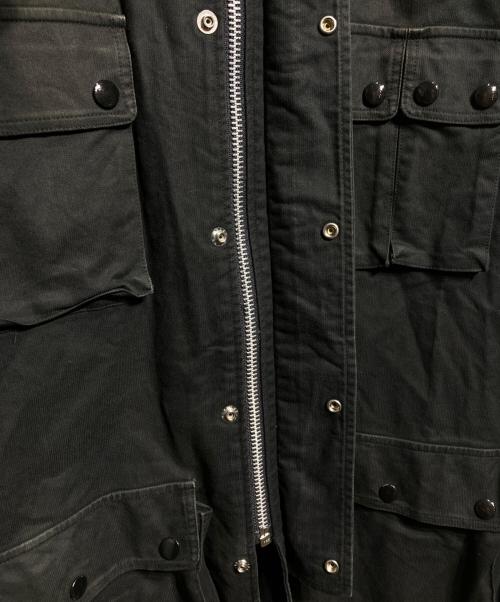 UNDERCOVERISM（アンダーカバーイズム）UNDERCOVERISM (アンダーカバーイズム) マルチポケットフーデッドコート/Multi-pocket hooded coat ブラック サイズ:Ｌの古着・服飾アイテム