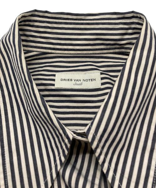 DRIES VAN NOTEN（ドリスヴァンノッテン）DRIES VAN NOTEN (ドリスヴァンノッテン) オーバーサイズ ギャザー ストライプ シャツ/Oversized Gathered Stripe Shirt ホワイト×ブラック サイズ:Ｓの古着・服飾アイテム