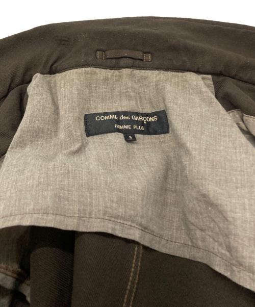 COMME des GARCONS HOMME PLUS（コムデギャルソンオムプリュス）COMME des GARCONS HOMME PLUS (コムデギャルソンオムプリュス) ポリ縮テーラードジャケット/Tailored jacket ブラウン サイズ:Ｓの古着・服飾アイテム