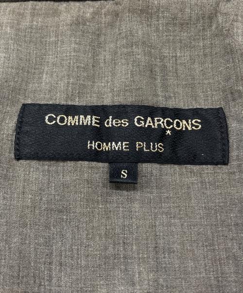 COMME des GARCONS HOMME PLUS（コムデギャルソンオムプリュス）COMME des GARCONS HOMME PLUS (コムデギャルソンオムプリュス) ポリ縮テーラードジャケット/Tailored jacket ブラウン サイズ:Ｓの古着・服飾アイテム