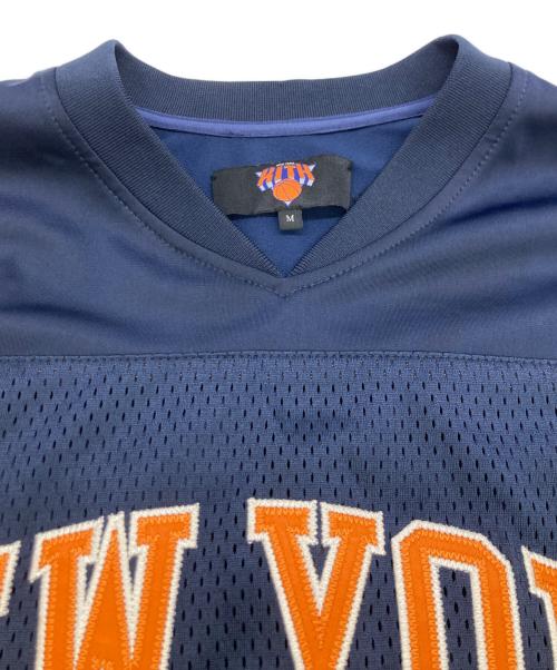 KITH（キス）KITH (キス) Knicks Malik Long Sleeve ネイビー サイズ:Mの古着・服飾アイテム