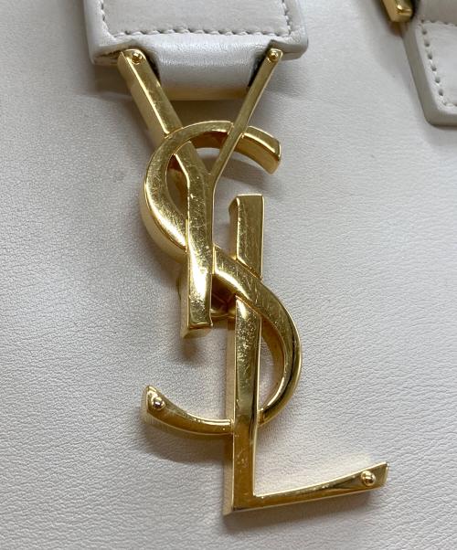 Saint Laurent Paris（サンローランパリ）Saint Laurent Paris (サンローランパリ) ベイビー カバス モノグラム 2WAYバッグ ホワイトの古着・服飾アイテム