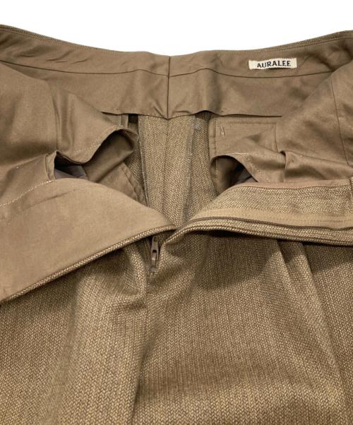 AURALEE（オーラリー）AURALEE (オーラリー) BLUEFACED WOOL DOBBY SLACKS/ブルーフェイスドウールドビースラックス ベージュ サイズ:4の古着・服飾アイテム