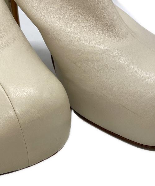 BOTTEGA VENETA（ボッテガベネタ）BOTTEGA VENETA (ボッテガベネタ) ラウンドトゥミュール/Round-toe mules ベージュ サイズ:36の古着・服飾アイテム
