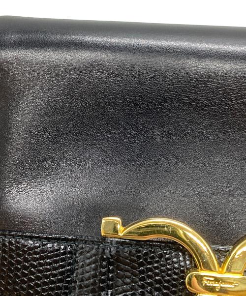 Salvatore Ferragamo（サルヴァトーレ フェラガモ）Salvatore Ferragamo (サルヴァトーレ フェラガモ) ダブルガンチーニチェーンショルダーバッグ/Double Gancini Chain Shoulder Bag ブラック サイズ:不明の古着・服飾アイテム