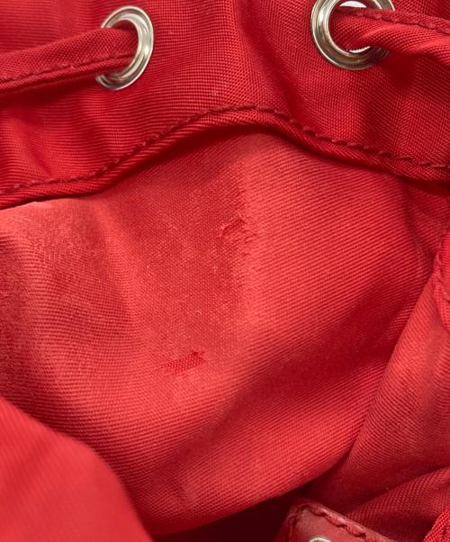 PRADA（プラダ）PRADA (プラダ) ナイロン巾着ポーチ/Nylon Drawstring Pouch レッド サイズ:不明の古着・服飾アイテム