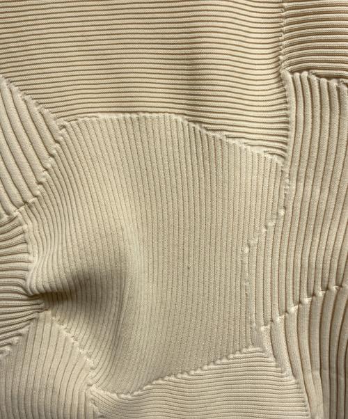 ISSEY MIYAKE（イッセイミヤケ）ISSEY MIYAKE (イッセイミヤケ) KONE KONE Knit Dress/KONE KONE ニットドレス ベージュ サイズ:2の古着・服飾アイテム