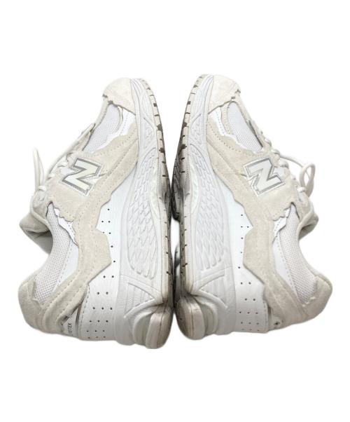 NEW BALANCE（ニューバランス）NEW BALANCE (ニューバランス) U2002DXA ホワイト サイズ:25.5cmの古着・服飾アイテム