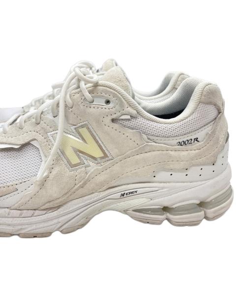 NEW BALANCE（ニューバランス）NEW BALANCE (ニューバランス) U2002DXA ホワイト サイズ:25.5cmの古着・服飾アイテム