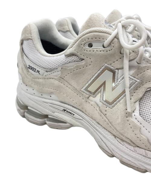 NEW BALANCE（ニューバランス）NEW BALANCE (ニューバランス) U2002DXA ホワイト サイズ:25.5cmの古着・服飾アイテム