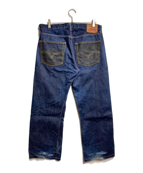 eYe COMME des GARCONS JUNYAWATANABE MAN（アイ コム デ ギャルソン ジュンヤ ワタナベ マン）eYe COMME des GARCONS JUNYAWATANABE MAN (アイ コム デ ギャルソン ジュンヤ ワタナベ マン) LEVI'S (リーバイス) デニムパンツ インディゴ サイズ:SIZE34ｘ35の古着・服飾アイテム