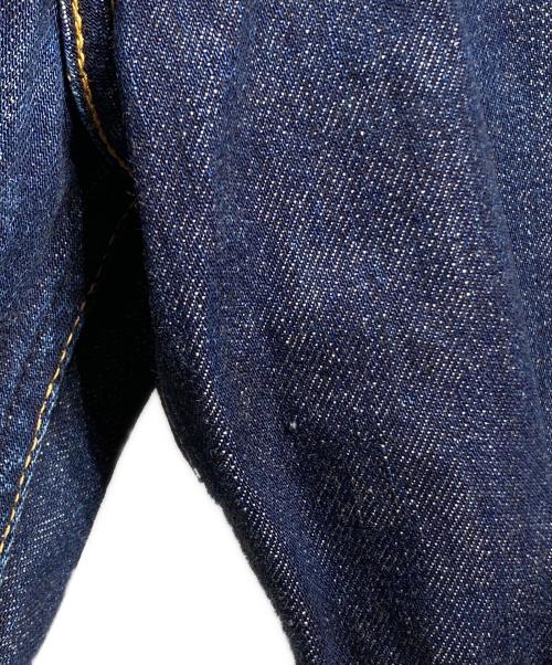 eYe COMME des GARCONS JUNYAWATANABE MAN（アイ コム デ ギャルソン ジュンヤ ワタナベ マン）eYe COMME des GARCONS JUNYAWATANABE MAN (アイ コム デ ギャルソン ジュンヤ ワタナベ マン) LEVI'S (リーバイス) デニムパンツ インディゴ サイズ:SIZE34ｘ35の古着・服飾アイテム