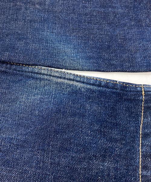 eYe COMME des GARCONS JUNYAWATANABE MAN（アイ コム デ ギャルソン ジュンヤ ワタナベ マン）eYe COMME des GARCONS JUNYAWATANABE MAN (アイ コム デ ギャルソン ジュンヤ ワタナベ マン) LEVI'S (リーバイス) デニムパンツ インディゴ サイズ:SIZE34ｘ35の古着・服飾アイテム