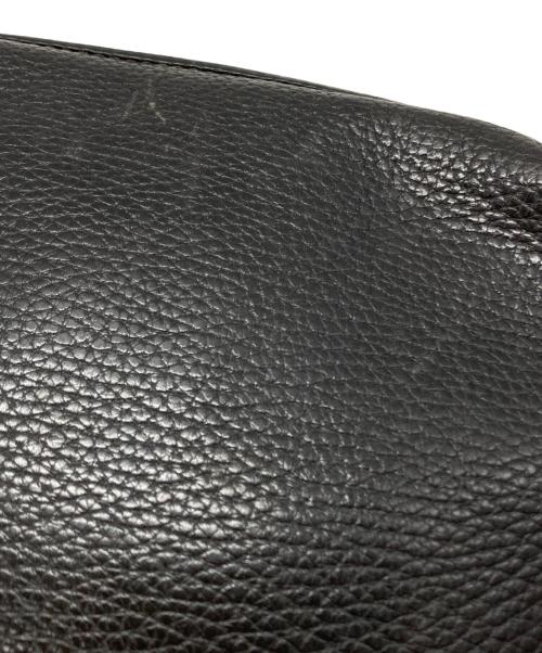 GUCCI（グッチ）GUCCI (グッチ) ロゴレザーショルダーバッグの古着・服飾アイテム