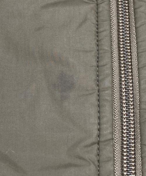 ISSEY MIYAKE（イッセイミヤケ）ISSEY MIYAKE (イッセイミヤケ) ハの字 パラシュートジャケット カーキ サイズ:3の古着・服飾アイテム