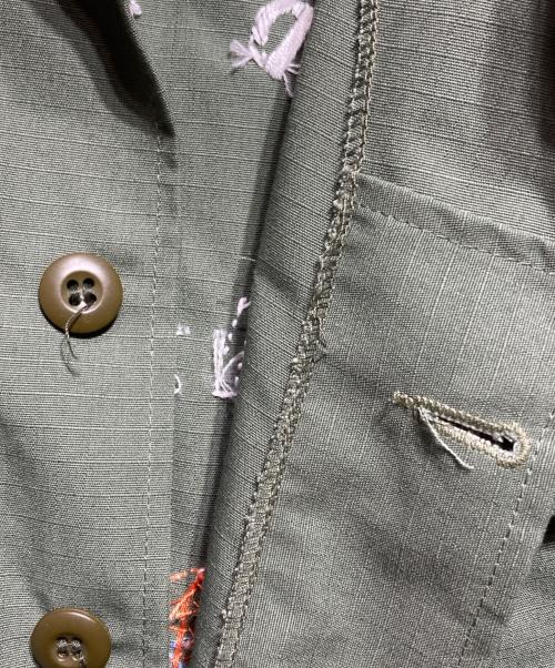 Authentic Reproduction Products®（オーセンティック・リプロダクション・プロダクツ®）Authentic Reproduction Products® スカ刺繍ファティーグジャケット/Sukajan-style embroidered fatigue jacket グリーン サイズ:不明の古着・服飾アイテム