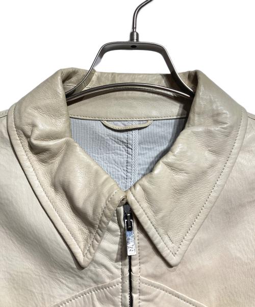GIORGIO ARMANI（ジョルジオアルマーニ）GIORGIO ARMANI (ジョルジオアルマーニ) ラムスキンジャケット アイボリー サイズ:54の古着・服飾アイテム