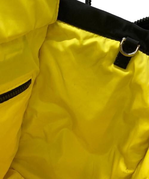 MARC JACOBS（マークジェイコブス）MARC JACOBS (マークジェイコブス) ザパフィーナイロントートバッグ/Zapuffy Nylon Tote Bag ブラックの古着・服飾アイテム