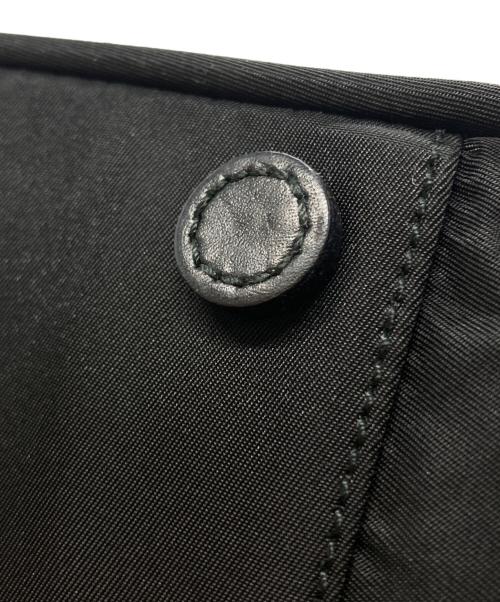 PRADA（プラダ）PRADA (プラダ) ナイロンワンショルダーバッグ/Nylon One-Shoulder Bag ブラックの古着・服飾アイテム