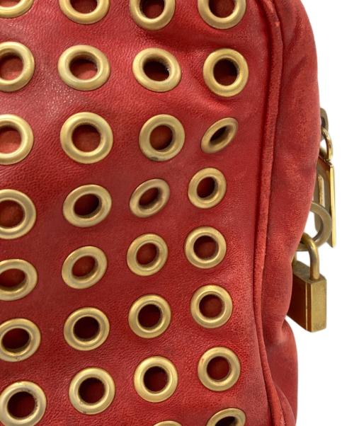 PRADA（プラダ）PRADA (プラダ) アイレットスタッズワンショルダーバッグ/Eyelet-stud one-shoulder bag レッドの古着・服飾アイテム