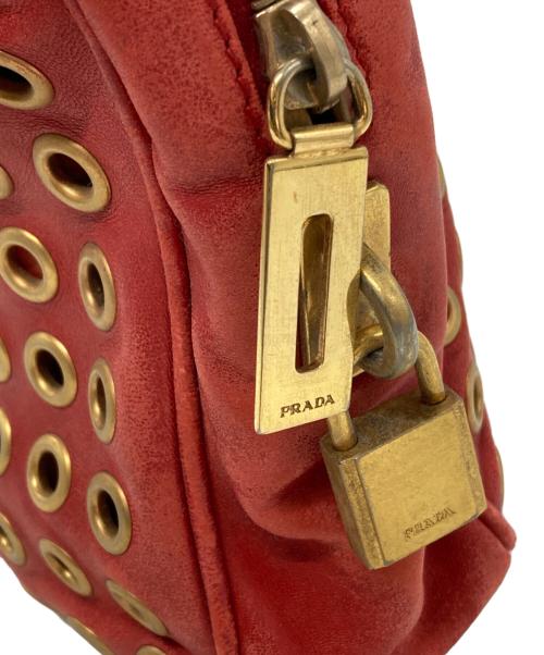 PRADA（プラダ）PRADA (プラダ) アイレットスタッズワンショルダーバッグ/Eyelet-stud one-shoulder bag レッドの古着・服飾アイテム