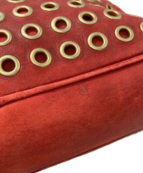 PRADA（プラダ）PRADA (プラダ) アイレットスタッズワンショルダーバッグ/Eyelet-stud one-shoulder bag レッドの古着・服飾アイテム