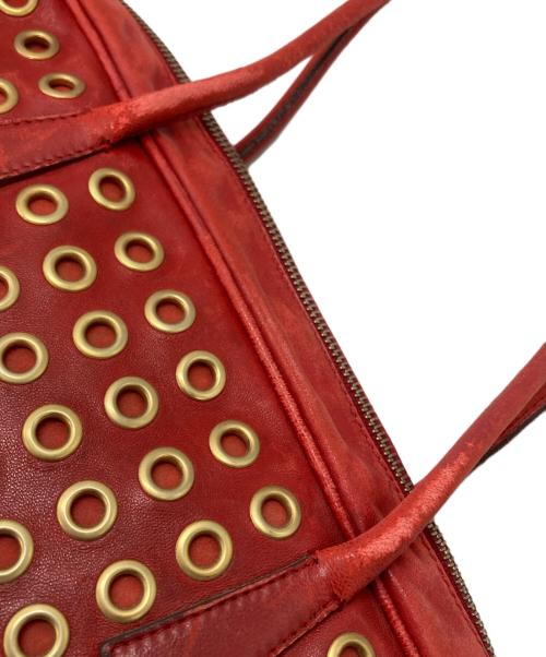 PRADA（プラダ）PRADA (プラダ) アイレットスタッズワンショルダーバッグ/Eyelet-stud one-shoulder bag レッドの古着・服飾アイテム