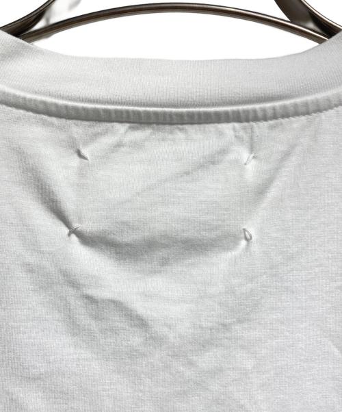 Maison Margiela（メゾンマルジェラ）Maison Margiela (メゾンマルジェラ) ナンバリングロゴTシャツ/Numbered Logo T-Shirt ホワイト サイズ:S 未使用品の古着・服飾アイテム