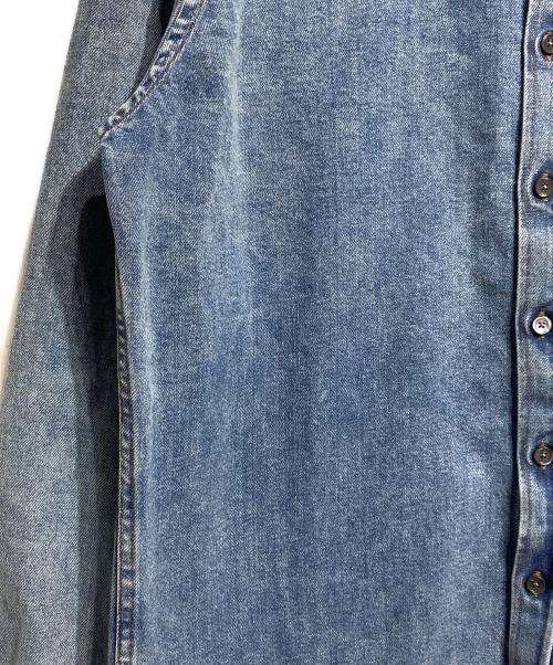 AMI PARIS（アミ パリス）AMI PARIS (アミ パリス) ウォッシュ加工デニムシャツ/Washed denim shirt インディゴ サイズ:M 未使用品の古着・服飾アイテム