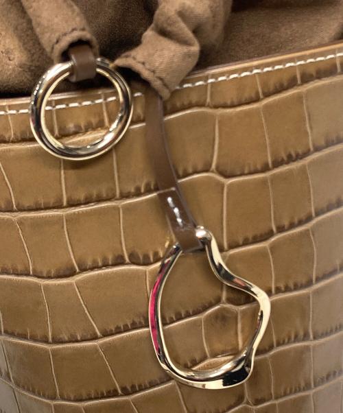CAFUNE（カフネ）CAFUNE (カフネ) 型押しバケツバッグ/Embossed bucket bag ブラウン サイズ:不明の古着・服飾アイテム
