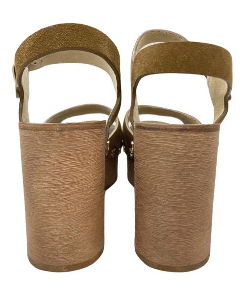 CHANEL（シャネル）CHANEL (シャネル) スタッズウェッジソールサンダル/Studded Wedge-Sole Sandals ブラウン サイズ:38の古着・服飾アイテム