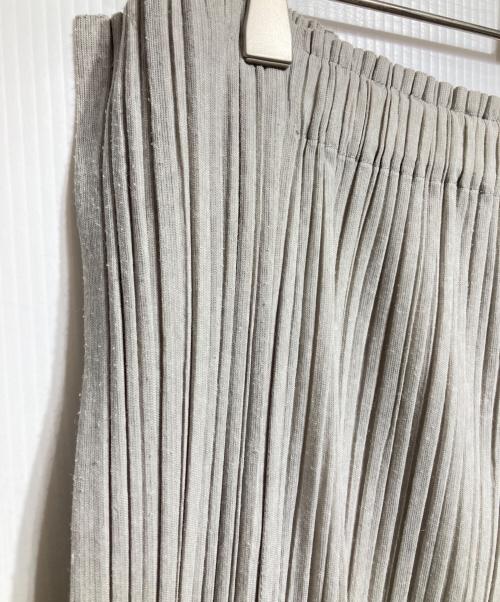 PLEATS PLEASE（プリーツプリーズ）PLEATS PLEASE (プリーツプリーズ) サイドタックプリーツワイドパンツ/Wide-leg pants with side tucks and pleats グレー サイズ:2の古着・服飾アイテム