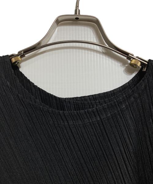 PLEATS PLEASE（プリーツプリーズ）PLEATS PLEASE (プリーツプリーズ) プリーツデザインカットソー/Pleated-design cut-and-sew top ブラック サイズ:3の古着・服飾アイテム