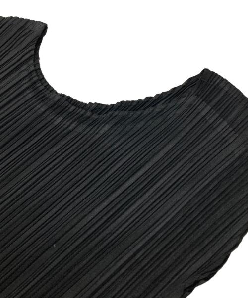 PLEATS PLEASE（プリーツプリーズ）PLEATS PLEASE (プリーツプリーズ) プリーツデザインカットソー/Pleated-design cut-and-sew top ブラック サイズ:3の古着・服飾アイテム