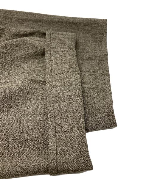 nonnotte（ノノット）nonnotte Loose Weaving Herringbone Draping Crotch Box Pleats Trousers/ルーズ織りヘリンボーン・ドレーピング・クロッチ・ボックスプリーツ・トラウザーズ カーキ サイズ:5の古着・服飾アイテム