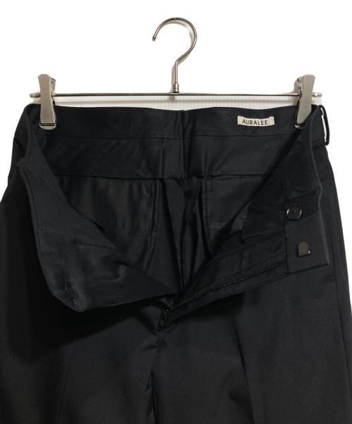 AURALEE（オーラリー）AURALEE (オーラリー) Light Wool Max Gabardine Slacks/ライトウール・マックス・ギャバジン・スラックス ブラック サイズ:3の古着・服飾アイテム