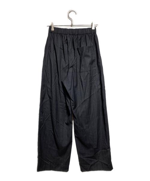 LOEFF（ロエフ）LOEFF (ロエフ) トロピカルウール ハーレム パンツ ピンストライプ/Tropical Wool Sleep Pants – Pinstripe グレーの古着・服飾アイテム