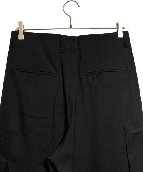 MATSUFUJI（マツフジ）MATSUFUJI (マツフジ) Water-repellent Wool Wide Cargo Trousers/撥水ウール ワイドカーゴパンツ ブラック サイズ:3の古着・服飾アイテム