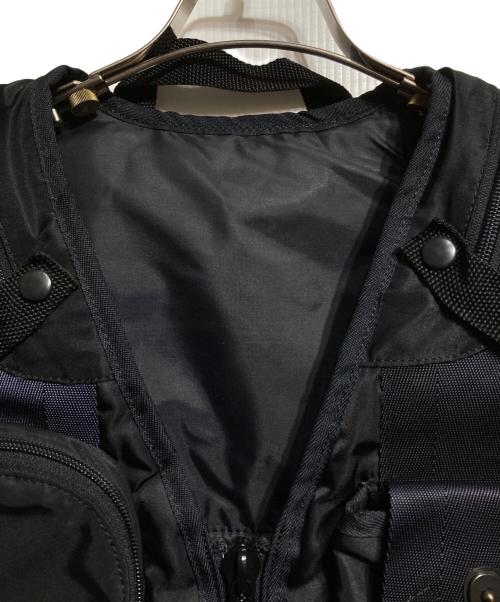 ISSEY MIYAKE（イッセイミヤケ）ISSEY MIYAKE (イッセイミヤケ) タクティカルベスト ブラック サイズ:FREEの古着・服飾アイテム