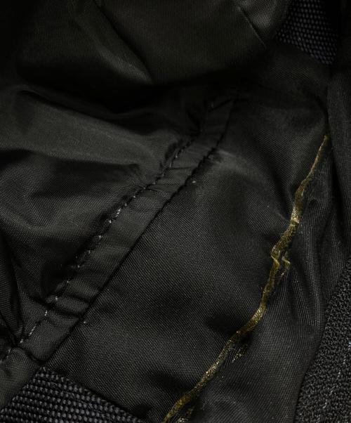 ISSEY MIYAKE（イッセイミヤケ）ISSEY MIYAKE (イッセイミヤケ) タクティカルベスト ブラック サイズ:FREEの古着・服飾アイテム