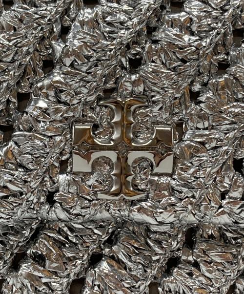 TORY BURCH（トリーバーチ）TORY BURCH (トリーバーチ) Kira Woven Mini Flap/キラ織りミニフラップ シルバー サイズ:不明の古着・服飾アイテム