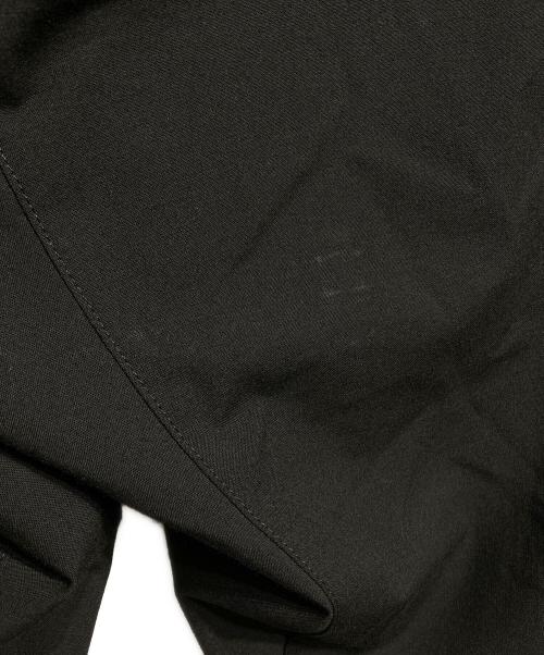 WHITE MOUNTAINEERING（ホワイトマウンテ二アニング）WHITE MOUNTAINEERING THE TOKYO (ザトーキョー) 別注 STRETCHED HYBRID TAPERED WIDE PANTS/ストレッチハイブリッドテーパードワイドパンツ ブラック サイズ:1の古着・服飾アイテム