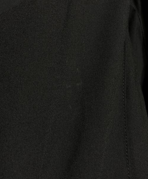 WHITE MOUNTAINEERING（ホワイトマウンテ二アニング）WHITE MOUNTAINEERING THE TOKYO (ザトーキョー) 別注 STRETCHED HYBRID TAPERED WIDE PANTS/ストレッチハイブリッドテーパードワイドパンツ ブラック サイズ:1の古着・服飾アイテム