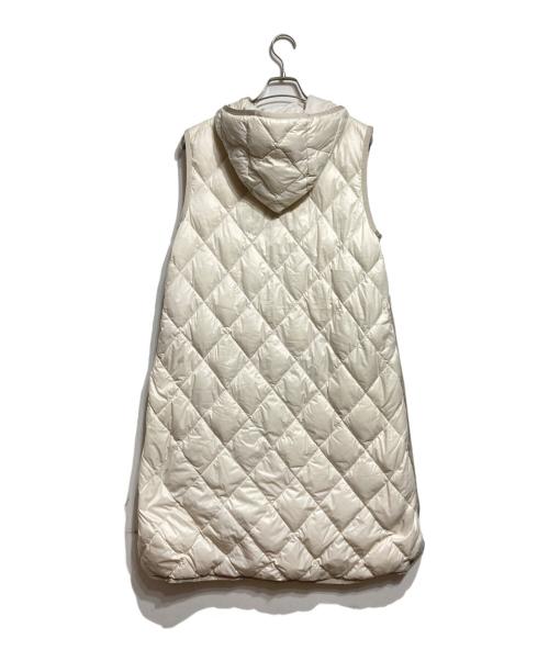 MaxMara THE CUBE（マックスマーラ ザ キューブ）MaxMara THE CUBE (マックスマーラ ザ キューブ) ロングキルティングベスト ホワイト サイズ:40の古着・服飾アイテム