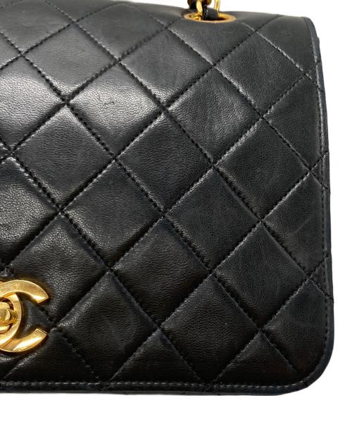 CHANEL（シャネル）CHANEL (シャネル) ラムスキン フルプラップ ターンロック ダブルチェーンショルダーバッグ ブラックの古着・服飾アイテム